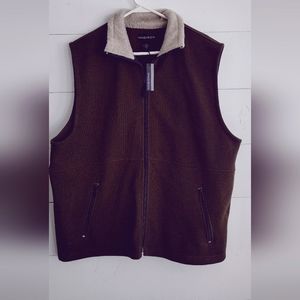 Sweater zip up Madison nwt brown vest large Sherpa collar